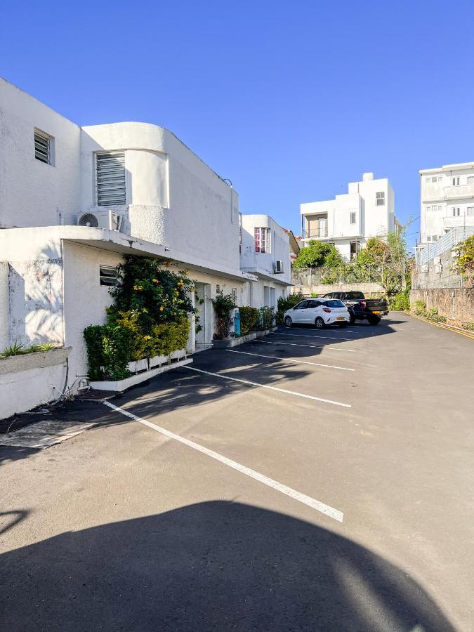 Apartamento Bleu Des Zil Grand Baie Exterior foto