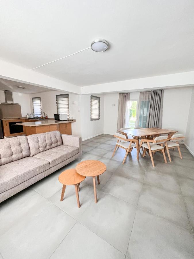 Apartamento Bleu Des Zil Grand Baie Exterior foto